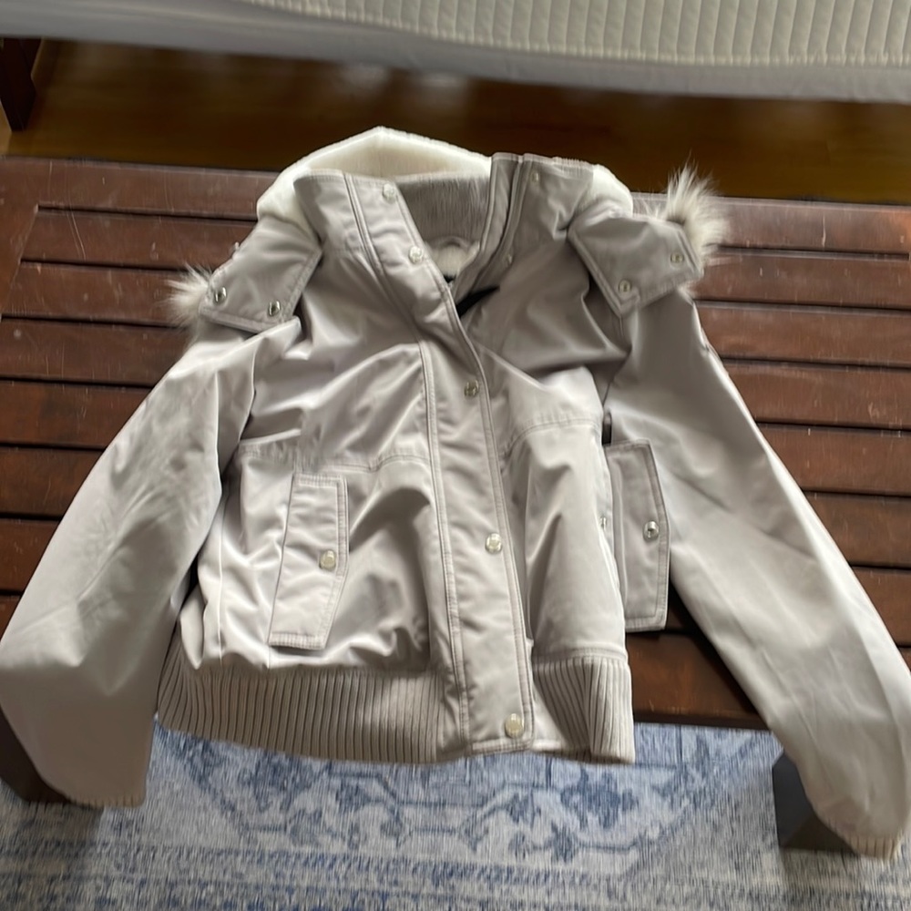 Hollister light grey winter jacket with fur hood